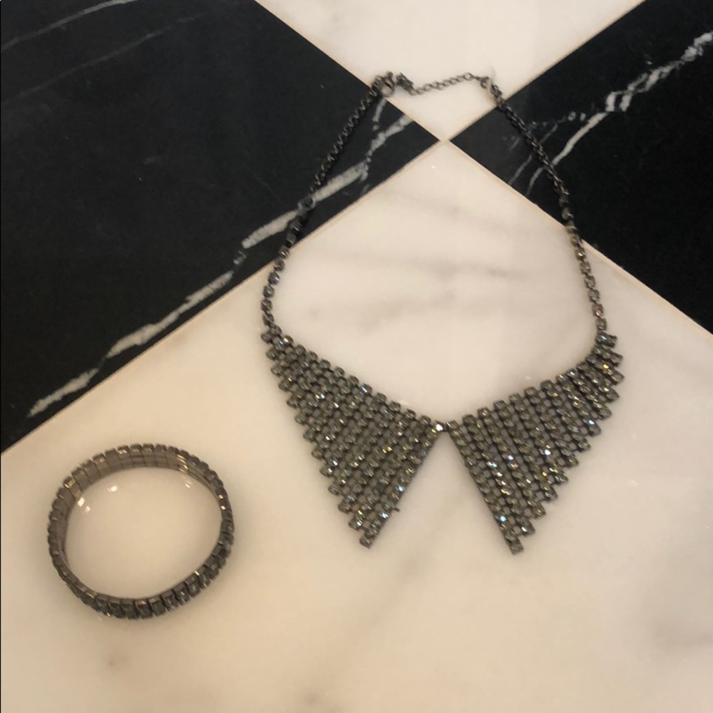 Gemstone collar necklace w/ matching bracelet